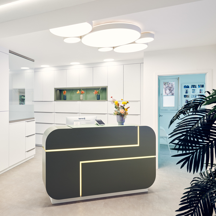 Historie Gebäude | Kieferorthopädische Fachzahnarztpraxis Dr. Schaurer in Mannheim