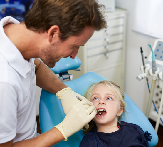 Zähne fürs Leben | Kieferorthopädische Fachzahnarztpraxis Dr. Schaurer in Mannheim